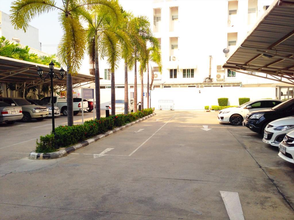 Baanbudsarin Apartment Sing Buri Ngoại thất bức ảnh