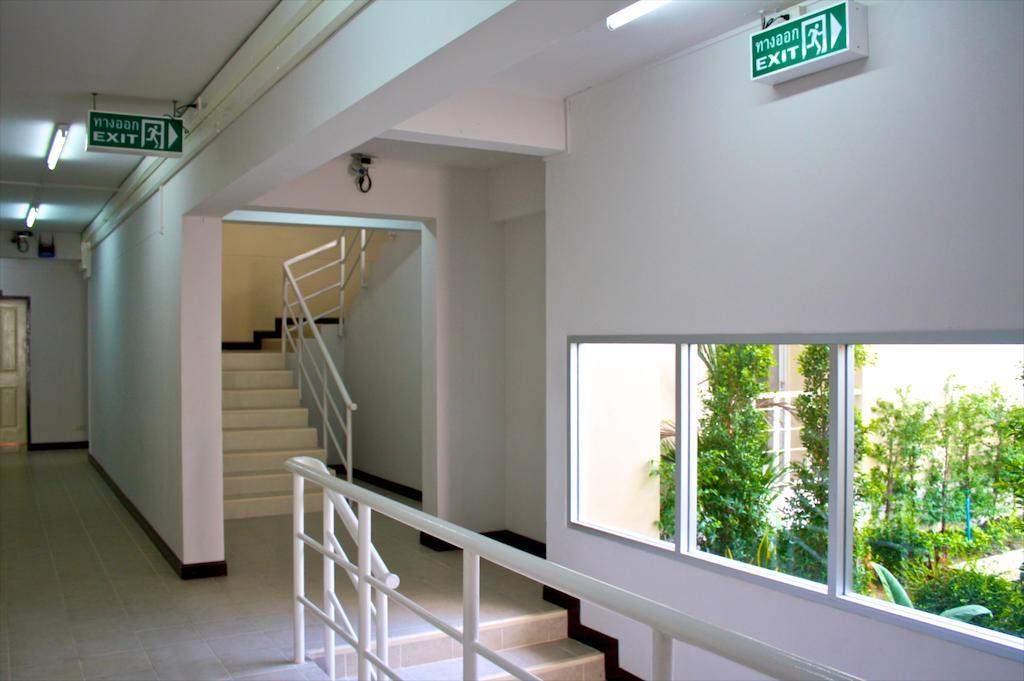 Baanbudsarin Apartment Sing Buri Ngoại thất bức ảnh