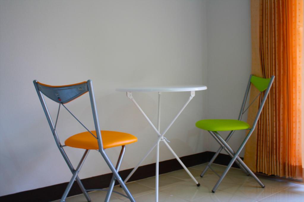 Baanbudsarin Apartment Sing Buri Ngoại thất bức ảnh