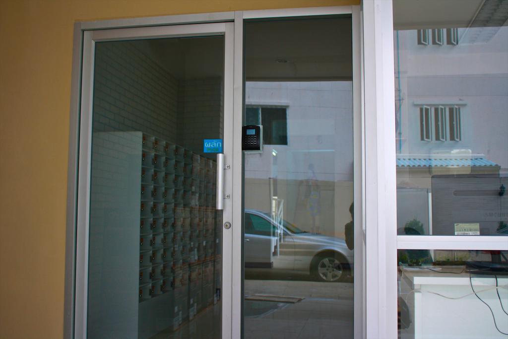Baanbudsarin Apartment Sing Buri Ngoại thất bức ảnh