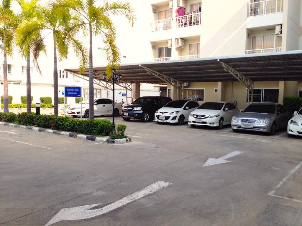 Baanbudsarin Apartment Sing Buri Ngoại thất bức ảnh