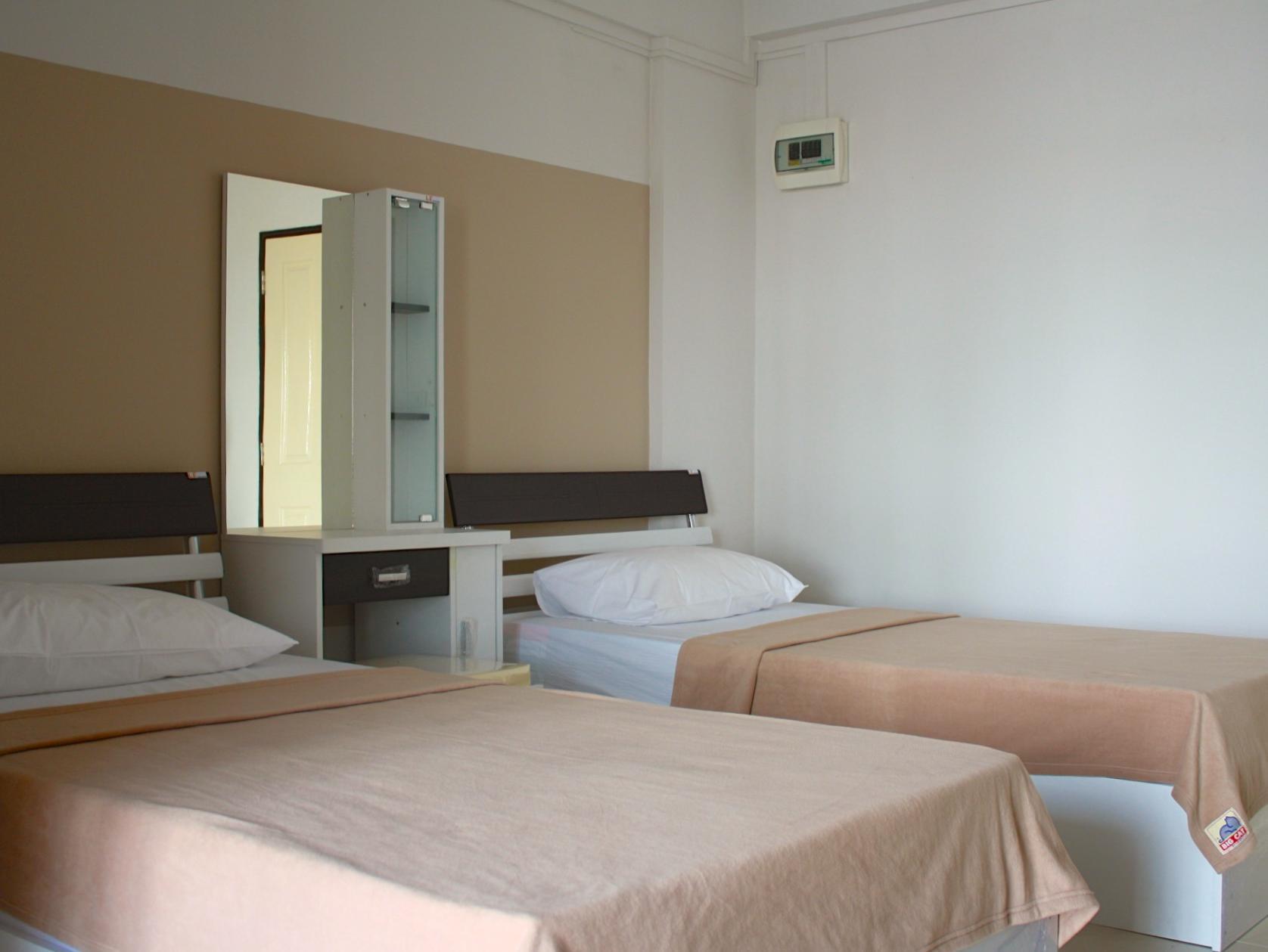 Baanbudsarin Apartment Sing Buri Ngoại thất bức ảnh